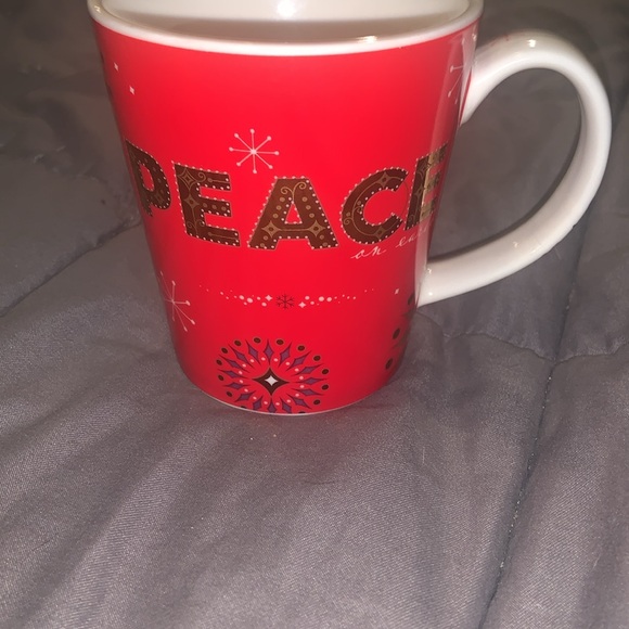 Starbucks Holiday 2006 Winter Red Coffee Mug 14 oz *** Limited Edition *** - Picture 2 of 5